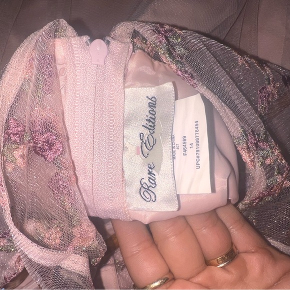 High low girls’ dress size 14 from macys only worn once - Picture 7 of 7